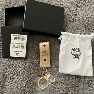 MCM key ring